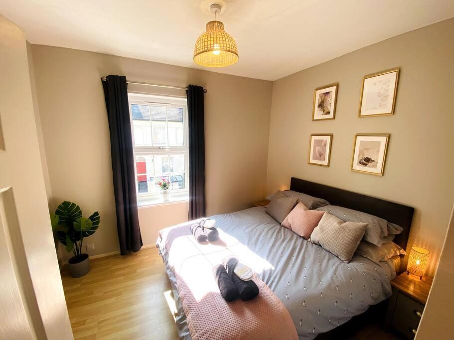 Centre Riverside Apartment Winchester